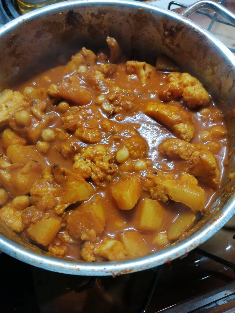 Veganes Kartoffel-Curry